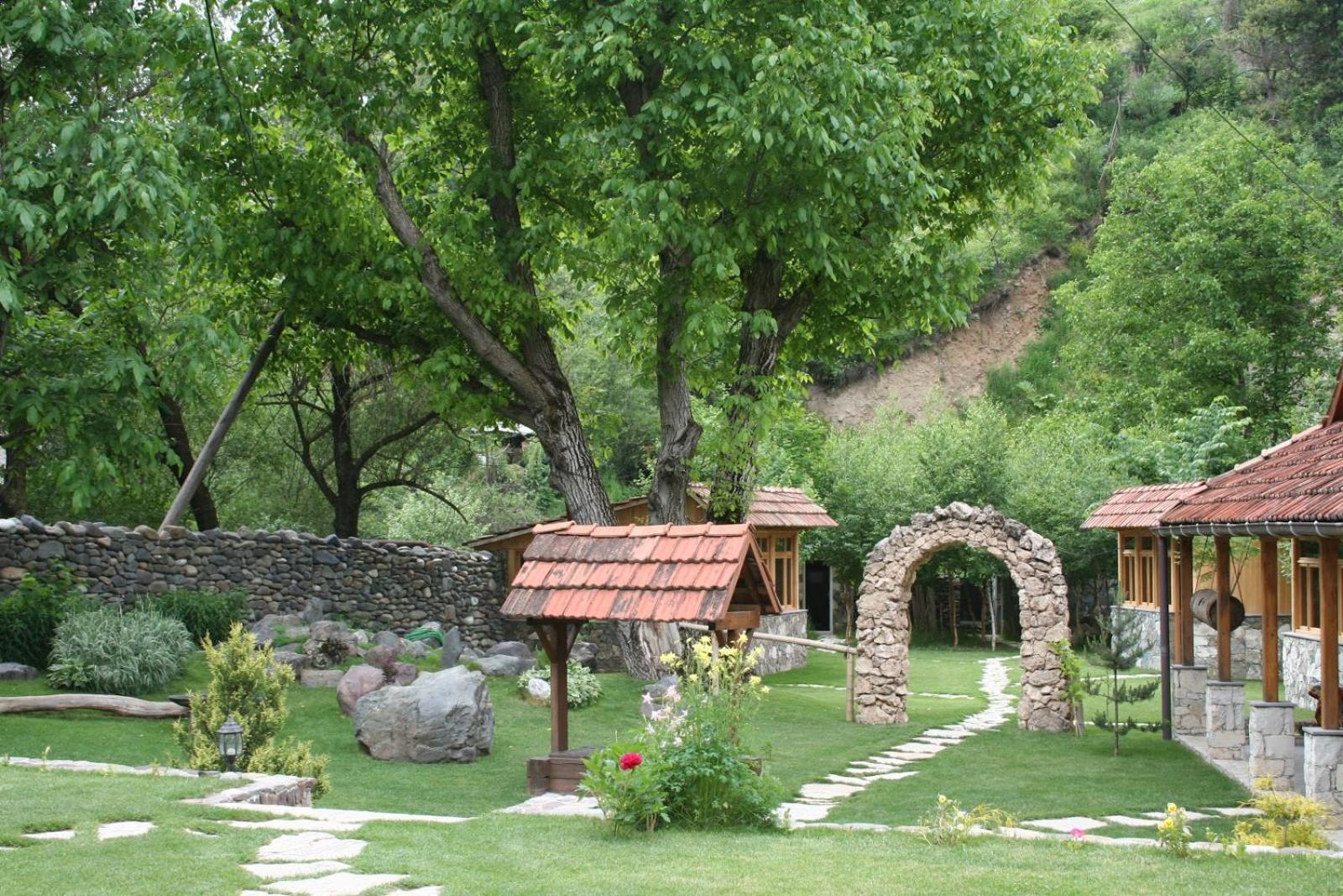Eco Garden Bed & Breakfast Dilijan Eksteriør bilde